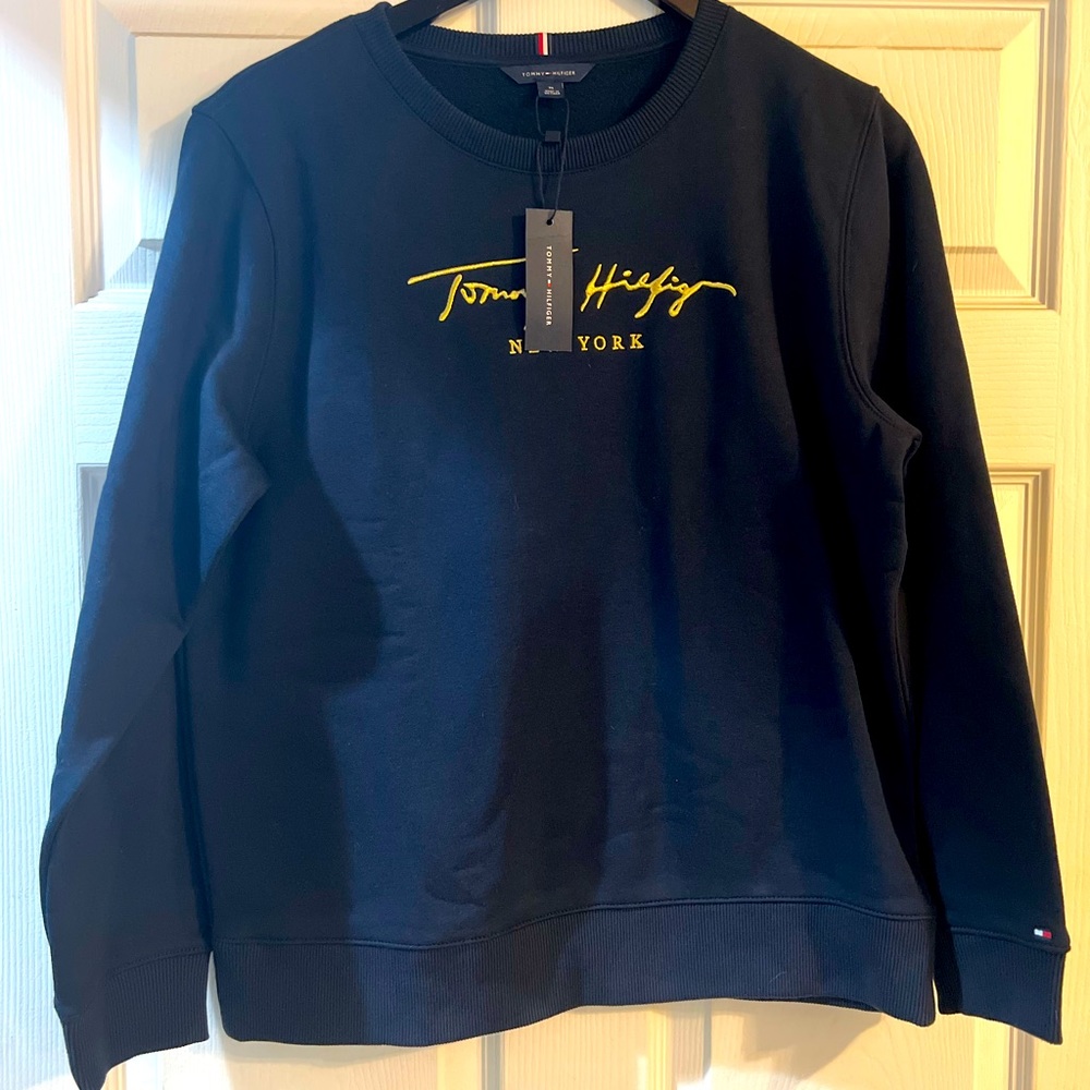 NWT Tommy Hilfiger Gold Signature Logo Sweater